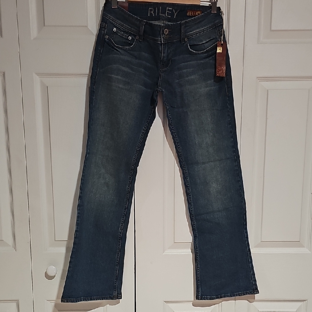 dELiA*s Riley Bootcut Jeans 5/6S Short NWT Y2K Low Rise